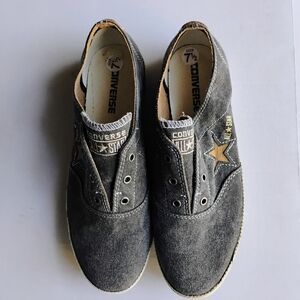 Mint Condition Converse Chuck Taylor All Star Slip-On Gray Canvas | Women’s 9